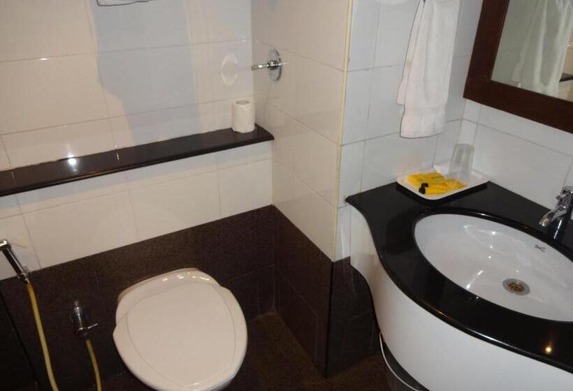 디럭스 룸, Keys Select By Lemon Tree Hotels, Malabar Gate, Kozhikode