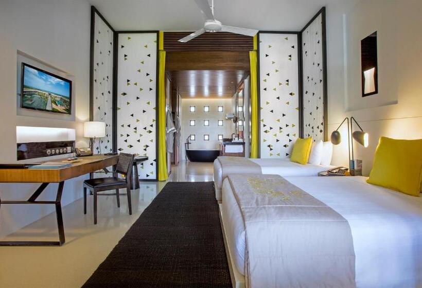 Номер Классический Вид на Бассейн, Intercontinental Chennai Mahabalipuram Resort, An Ihg