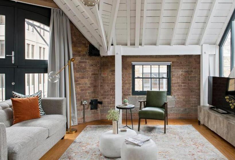 Апартаменты 3 Спальни, Cove Arne Street