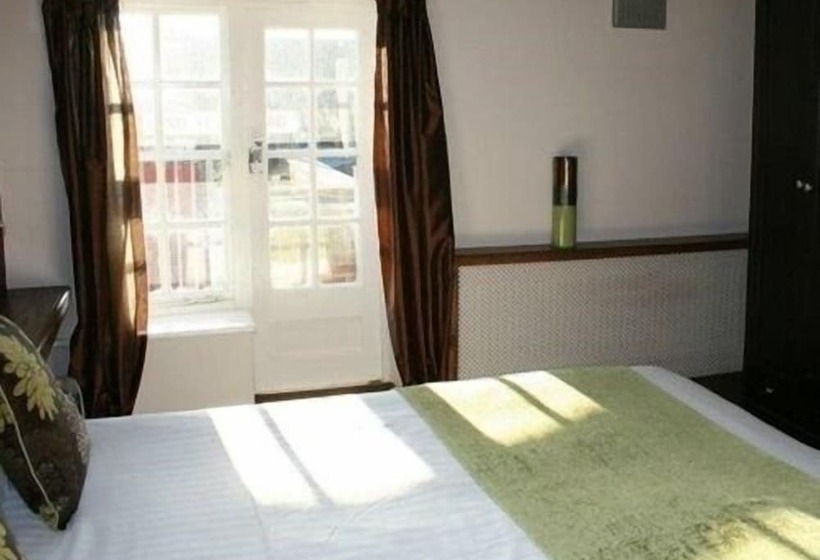 Номер Стандарт, The Dukeries Lodge, Edwinstowe, Nottinghamshire
