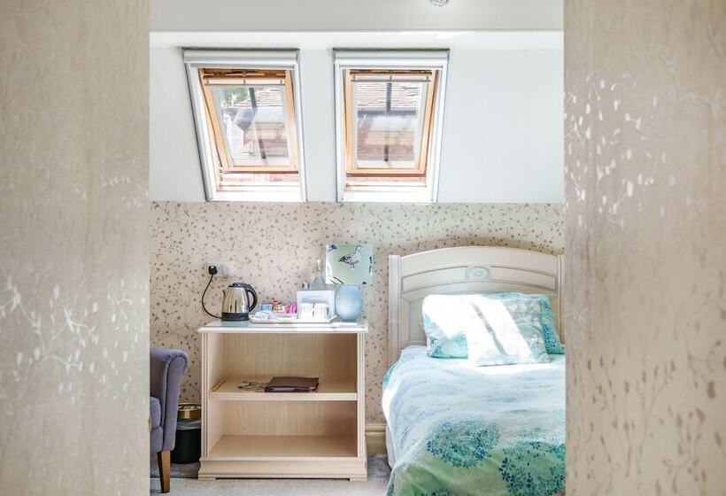 Номер Стандарт Вид на Сад, Ingleside Guest House
