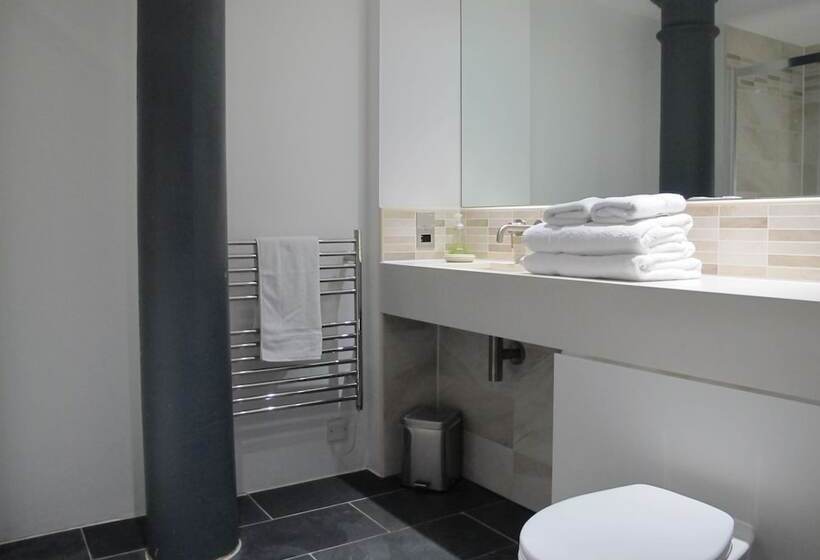 דירת חדר, Royal William Yard Apartments