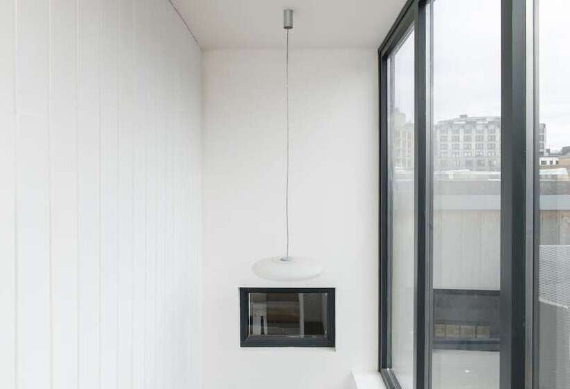 Апартаменты 3 Спальни, Cove Arne Street