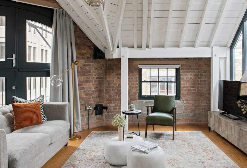 Апартаменты 3 Спальни, Cove Arne Street