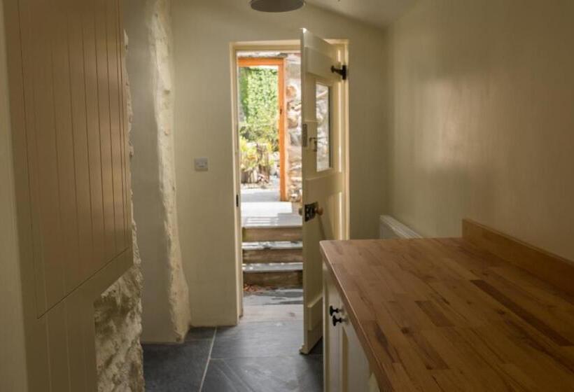 Дом 3 Спальни, Plas Gwyn B&b And Holiday Cottage