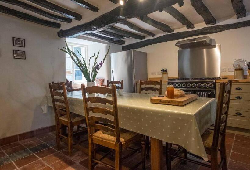Дом 3 Спальни, Plas Gwyn B&b And Holiday Cottage