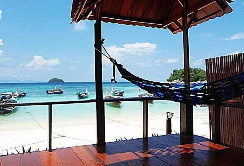 Бунгало Deluxe, Zanom Sunrise Beach Resort