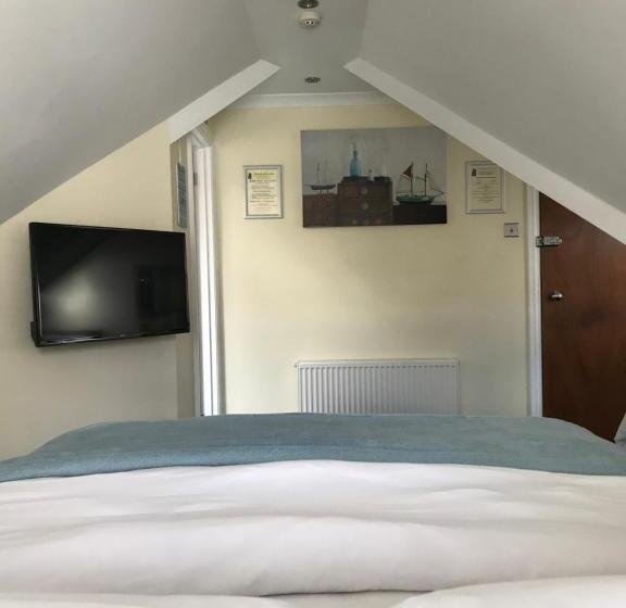 Семейный Номер, Cassandra Guest House