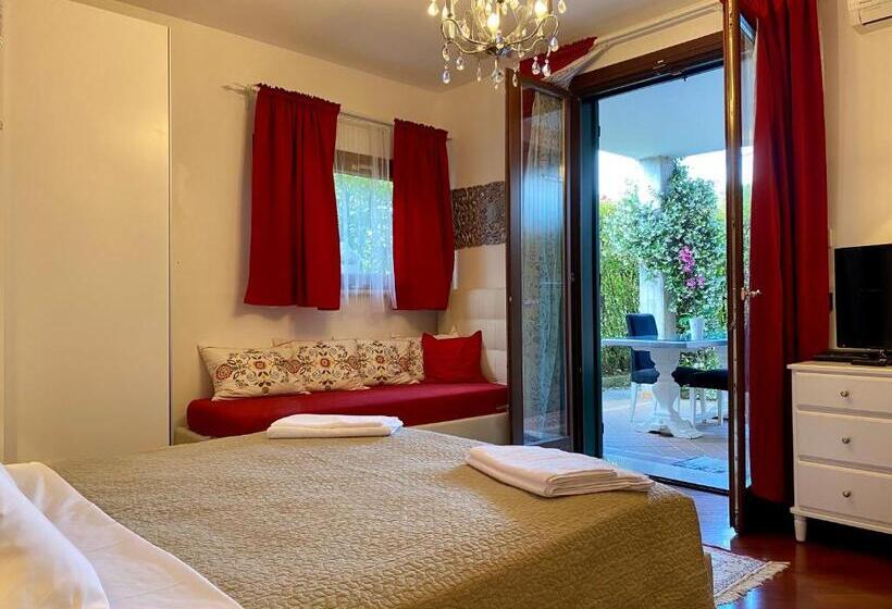 سوییت جونیور, B&b Garda 4u