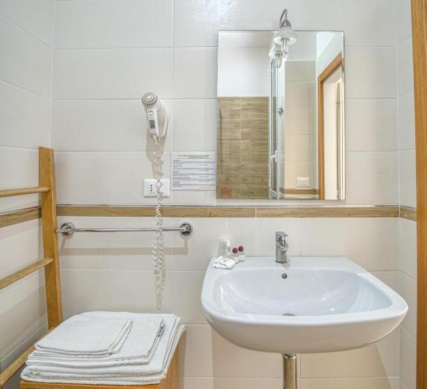 اتاق استاندارد سه نفره, Residence Altair   Serra Degli Alimini