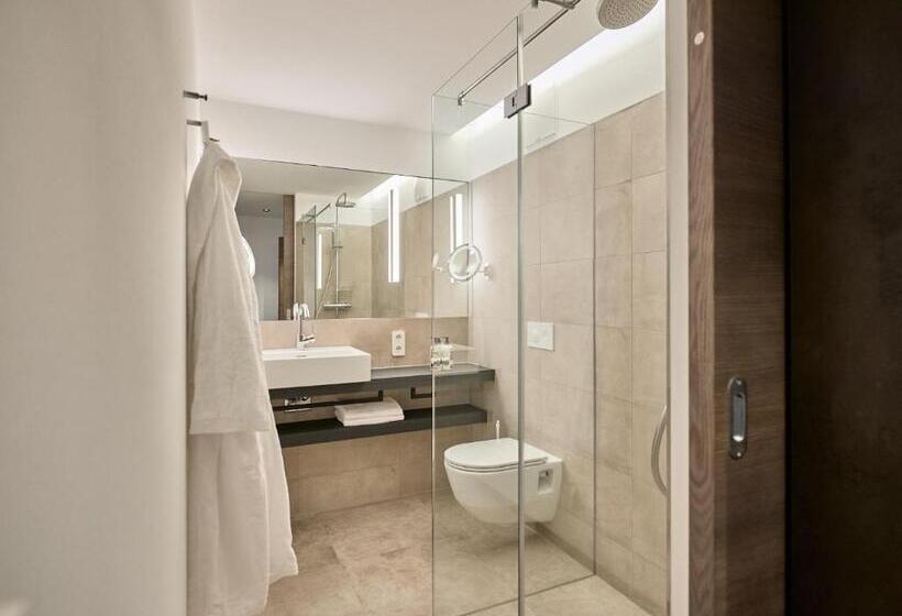Полулюкс Повышенной Комфортности, Panoramahotel Fliesserhof