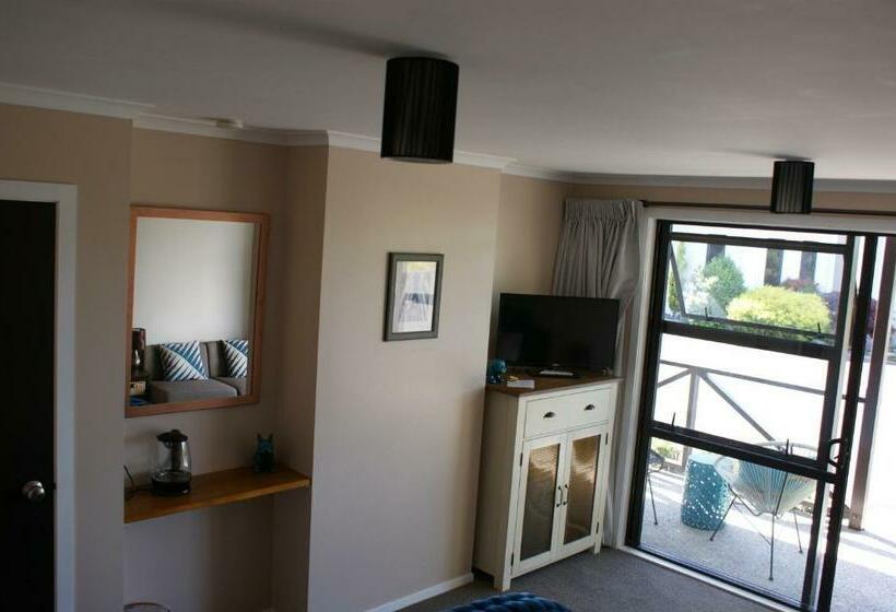 디럭스 룸, 73 Milton Accommodation