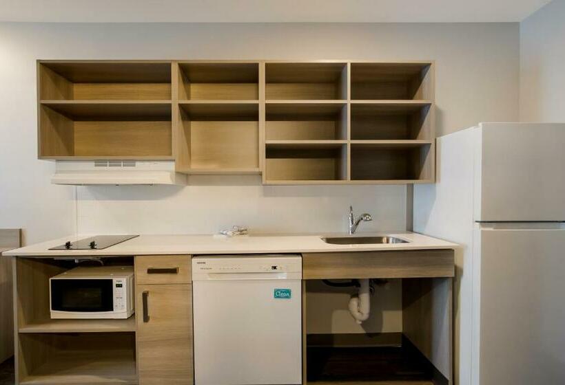 Люкс, Woodspring Suites Grand Rapids Kentwood