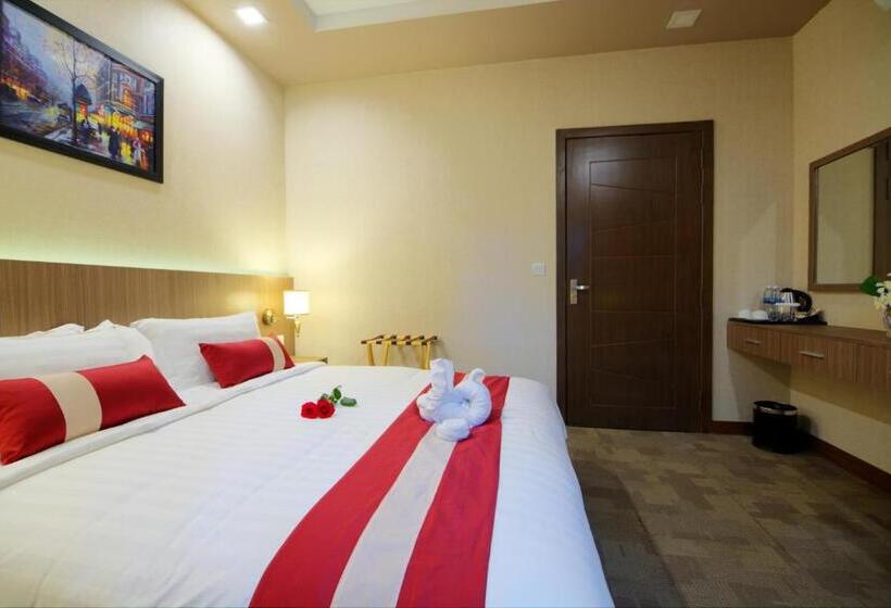 Люкс Семейный 2 Спальни, Anik Boutique Hotel & Spa On Norodom Blvd