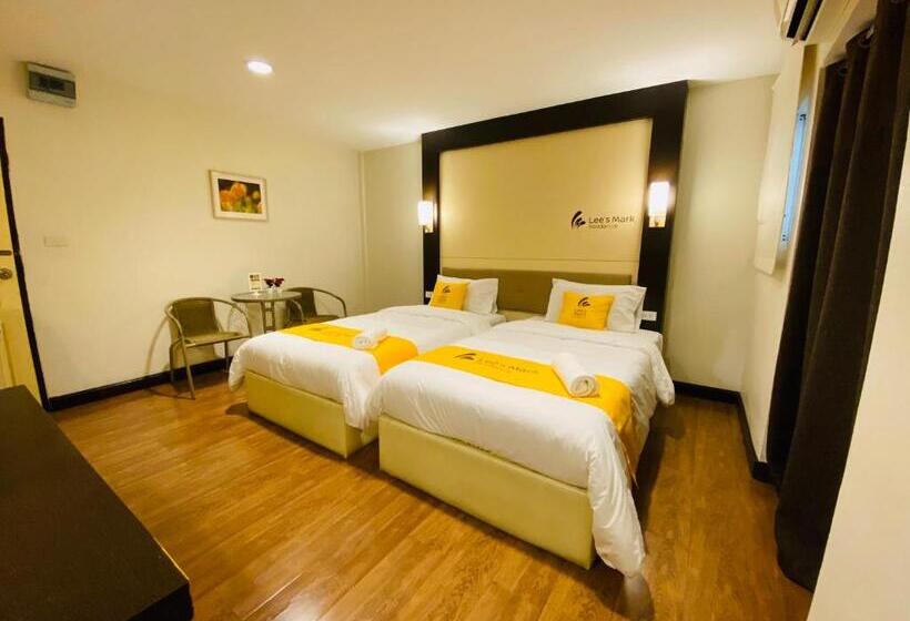 デラックスルーム, Lee's Mark Residence