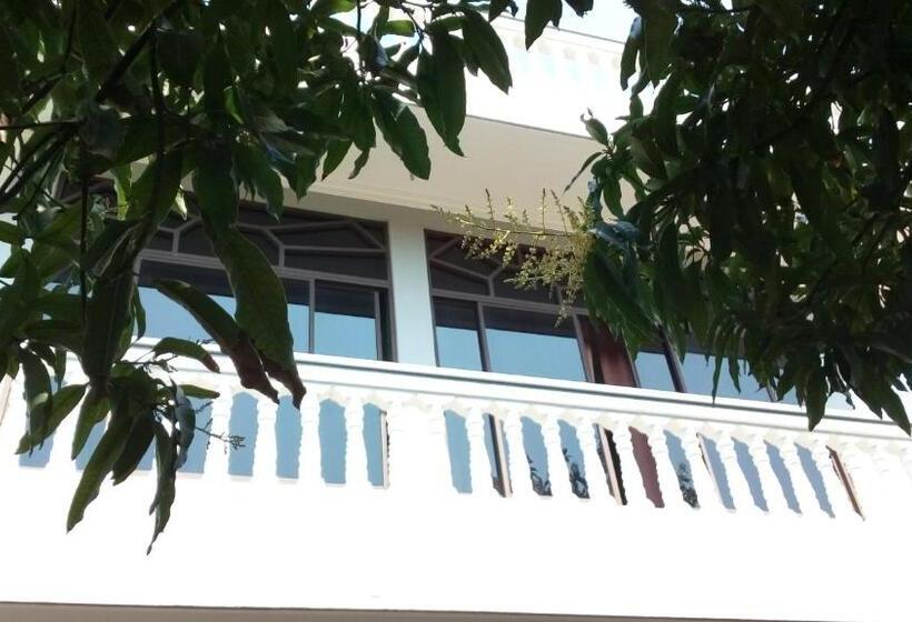 디럭스 스위트, Sagarika Beach Hotel