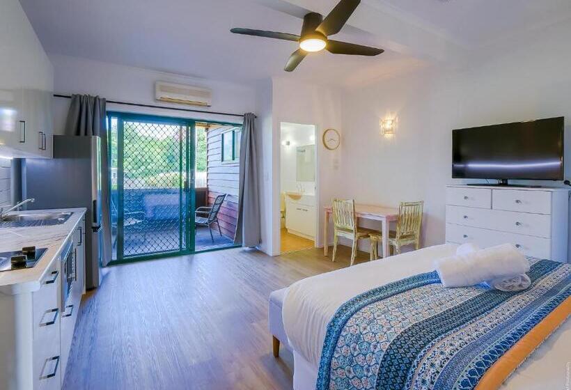 Студия Deluxe, Boat Harbour Studio Apartments And Villas