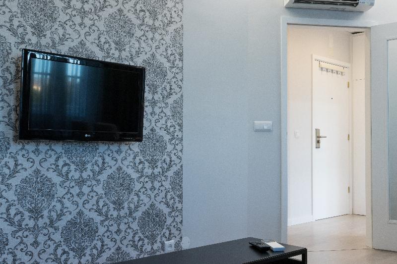 آپارتمان 1 خوابه, Riversuites