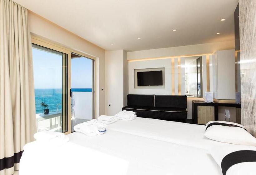 Полулюкс Вид на Море, Kahlua Sea View Suites