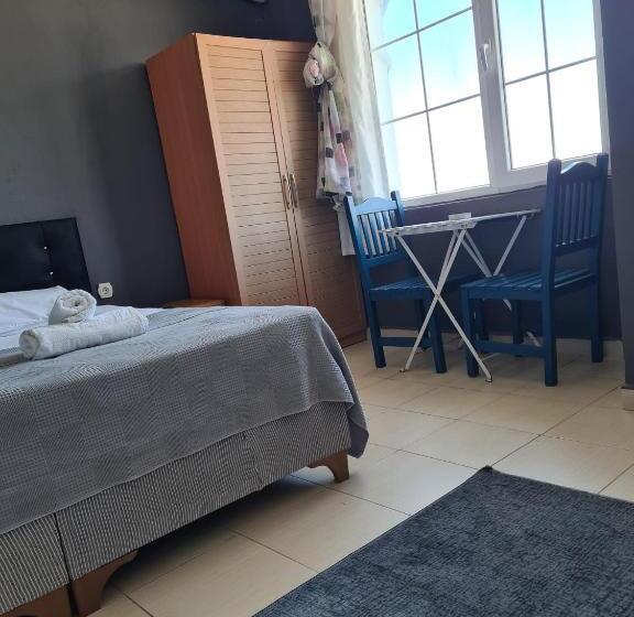 Номер Стандарт, Sword Otel
