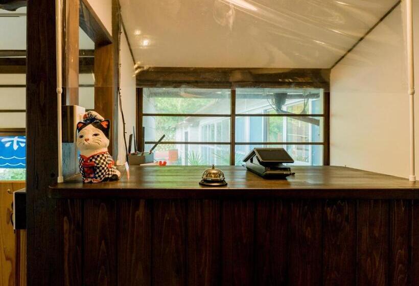 Студия Стандарт, Yuraku Izuoshima  Hostel