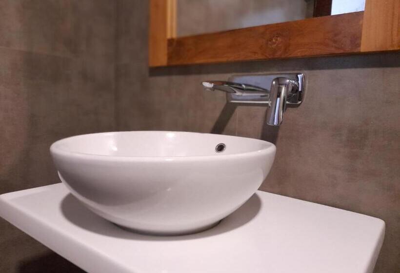 Номер Стандарт, Marine Tourist Guest House At Negombo Beach