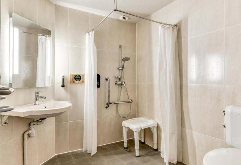 Номер Стандарт Адаптированный для Инвалидов, B&B Montpellier 1