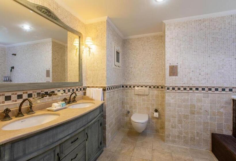 Люкс Кровать Кинг, Alaçatı Beach Resort