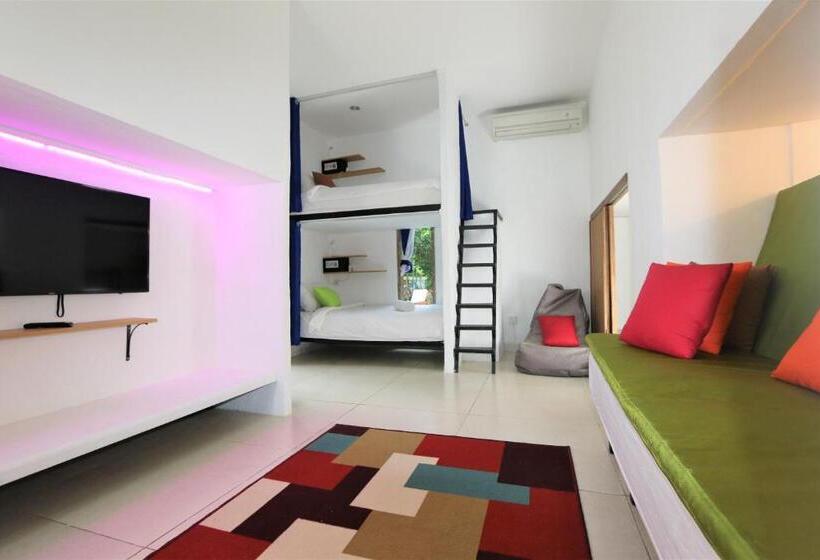 Номер Стандарт, Cornerstone Bali Coworking