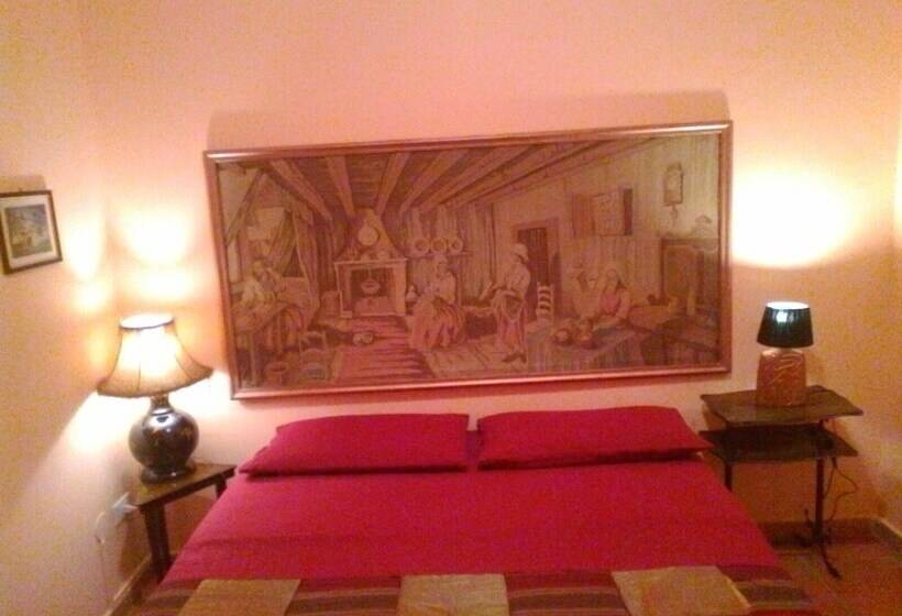 اتاق پایه با سرویس بهداشتی مشترک, Palermo Centrale