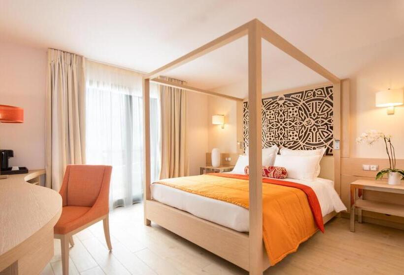 اتاق سوپریور با چشم‌انداز دریا, Akoya Hotel & Spa