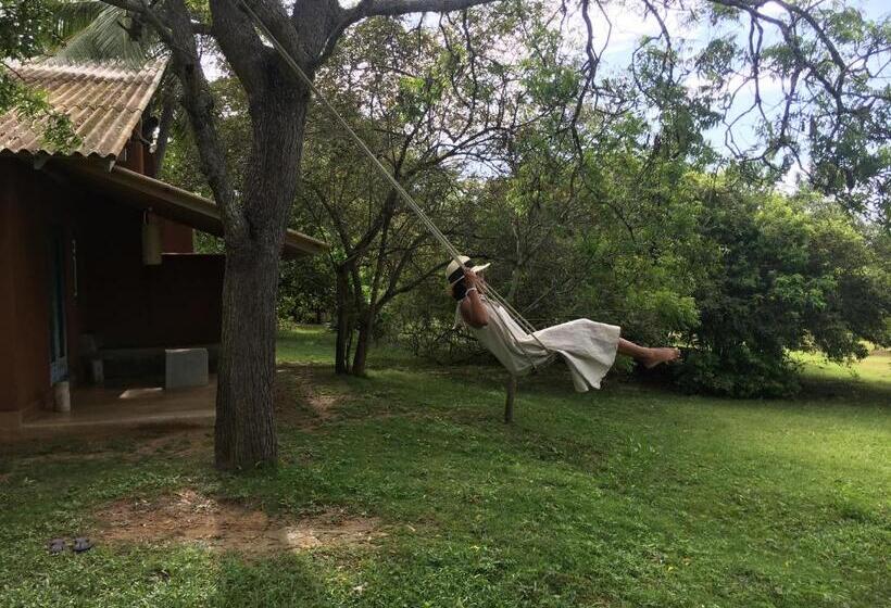 Вилла 1 Спальня Вид на Сад, Back Of Beyond   Wellness Retreat