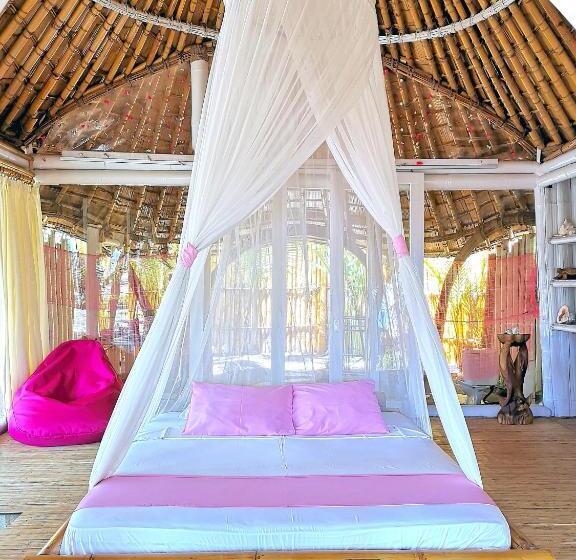 Бунгало Стандарт, Coconut Garden Beach Resort