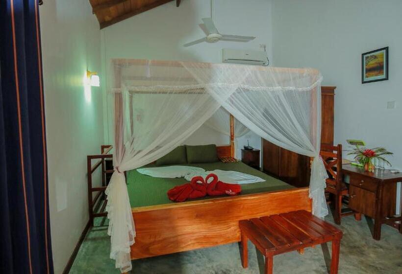 Номер Deluxe Вид на Море, Nature Lanka Ayurveda Resort