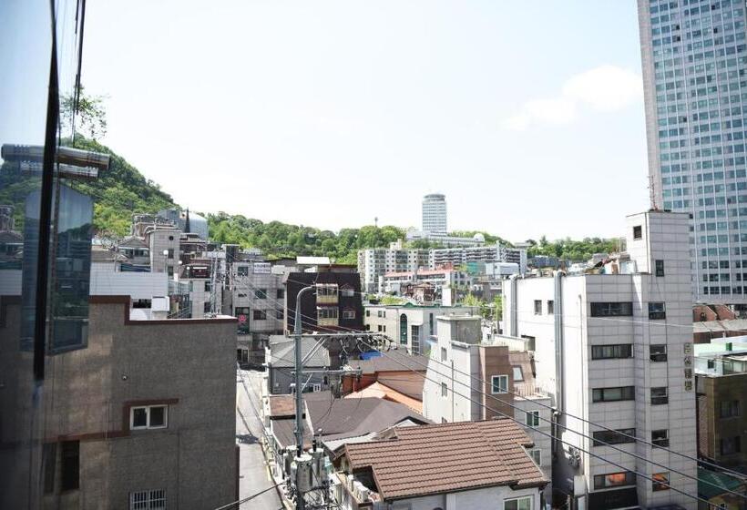 デラックススタジオ, Namsan Forest In Myeongdong