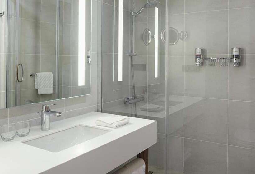 デラックスルーム, Bof Hotels Business