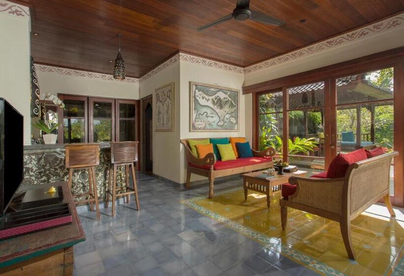Люкс, Dwaraka The Royal Villas