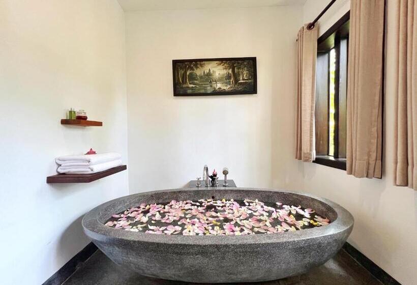 اتاق لوکس, The Bliss Angkor