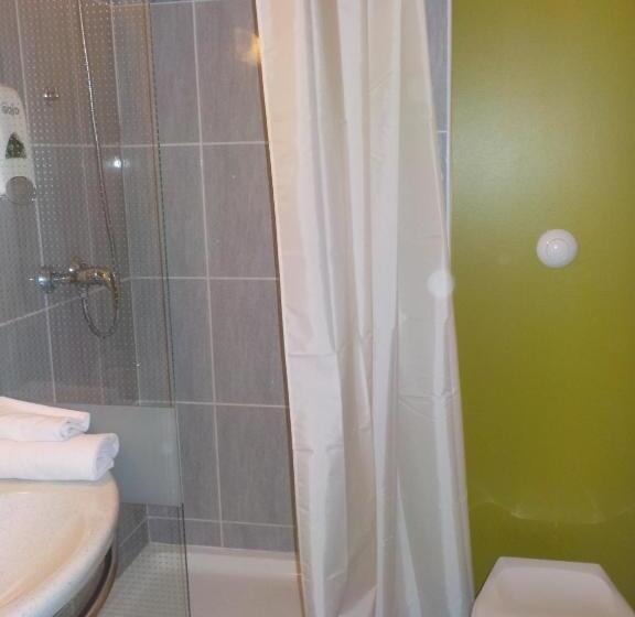 Номер Стандарт, B&b Hotel Pézenas