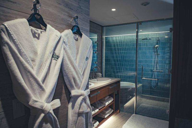 패밀리 룸, Edgecliff Lodge Motel