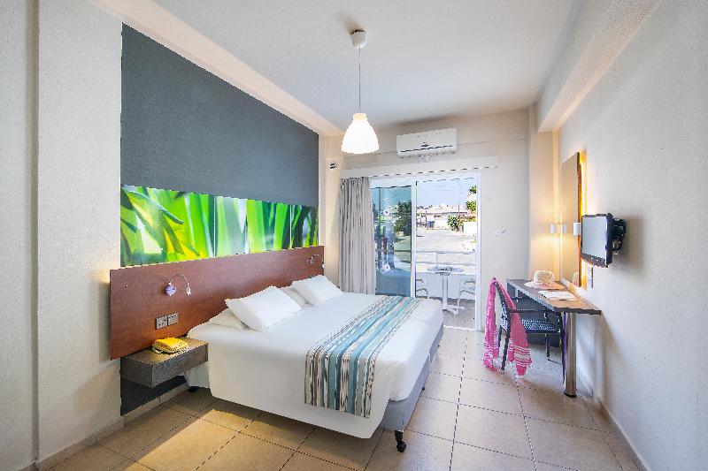 Номер Стандарт, Mayfair Gardens