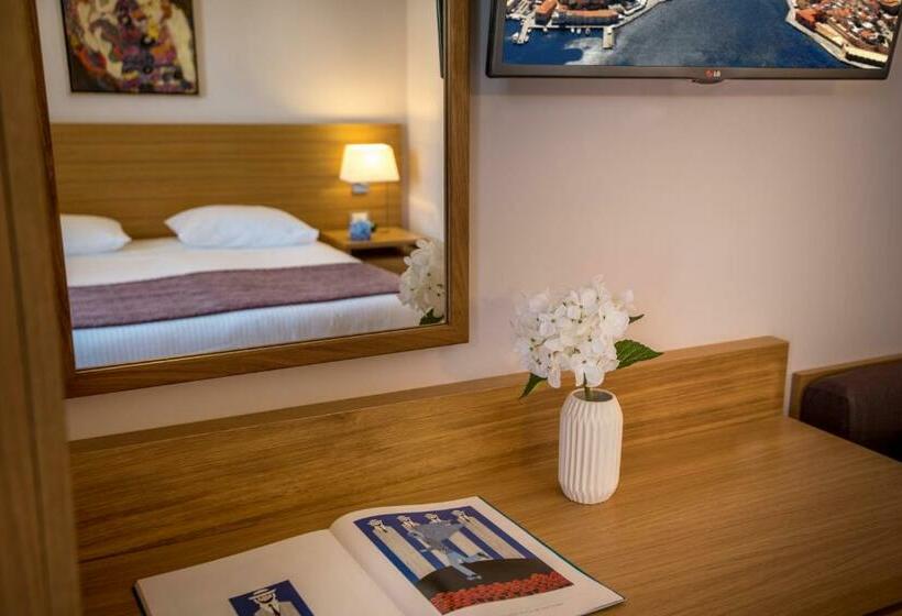 Апартаменты Superior 2 Спальни, Porto Platanias Village Resort