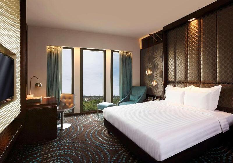 Номер Deluxe, Pullman New Delhi Aerocity An Accor Hotels Brand