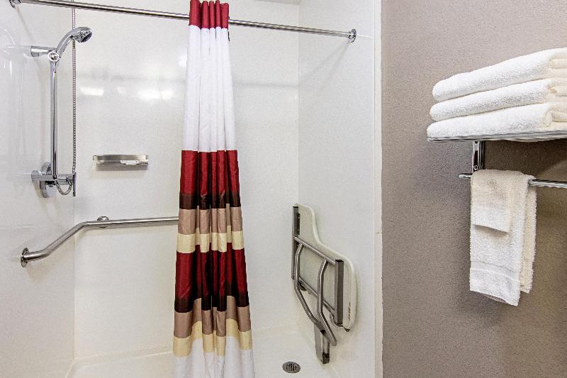 Номер Superior Кровать Кинг, Red Roof Inn Locust Grove