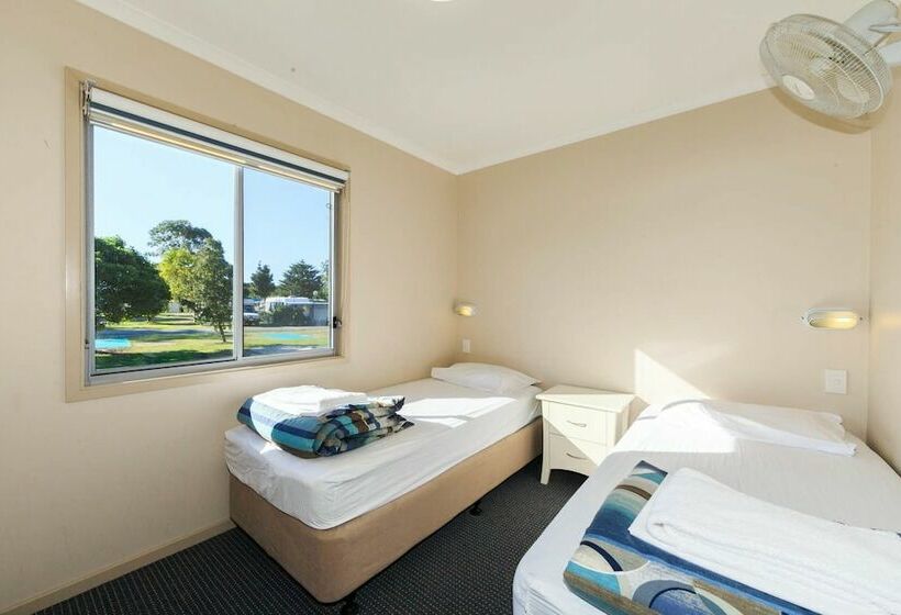 Хижина, Reflections Tuncurry   Holiday Park
