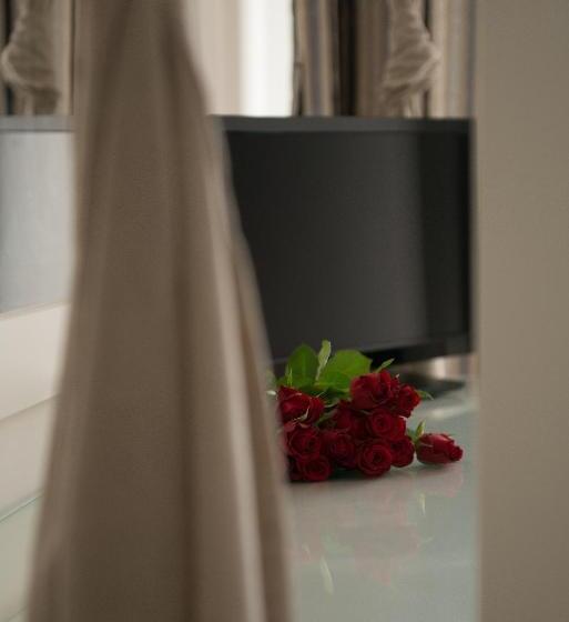 Семейные Апартаменты, Mantinia Bay