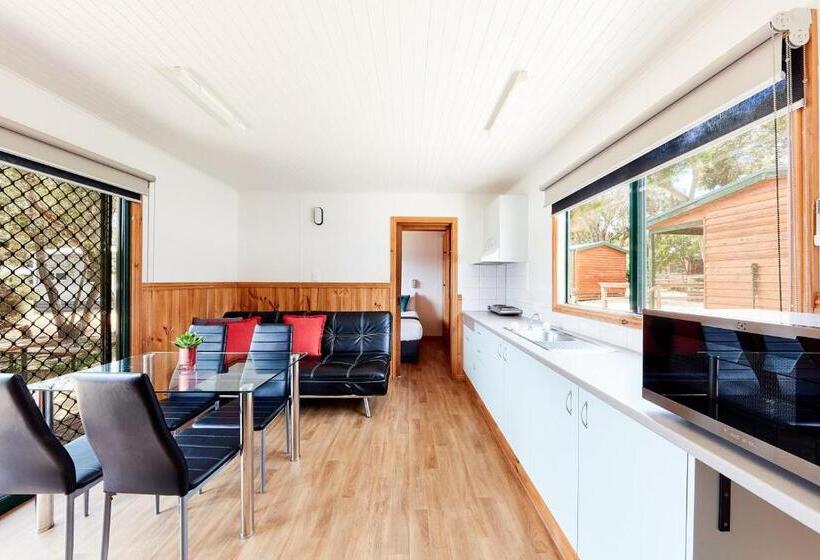 Хижина, Torquay Foreshore Caravan Park