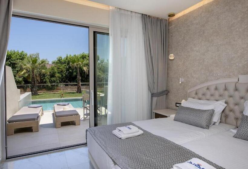 Полулюкс с Бассейном, Vantaris Luxury Beach Resort