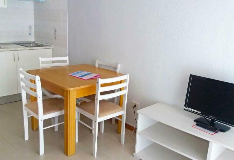 スタンダードスタジオ, Apartamentos Bernat Pie de Playa 3000