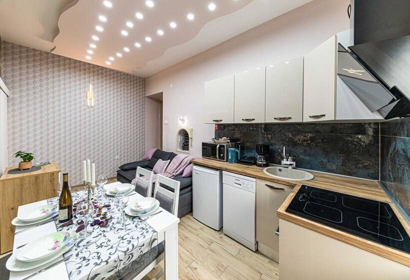 침실 1개 아파트, Apartments Keka